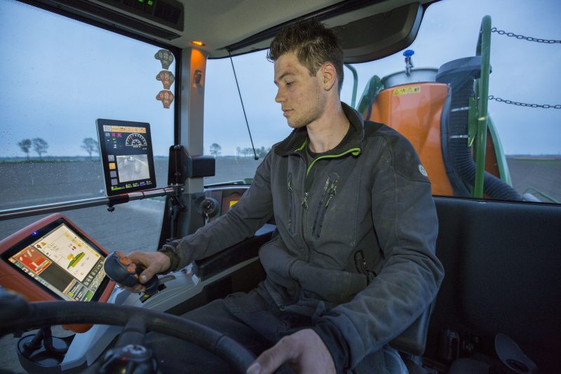 Precisielandbouw begint met het verzamelen van (basis)data, beslissen, uitvoeren en vooral evalueren.